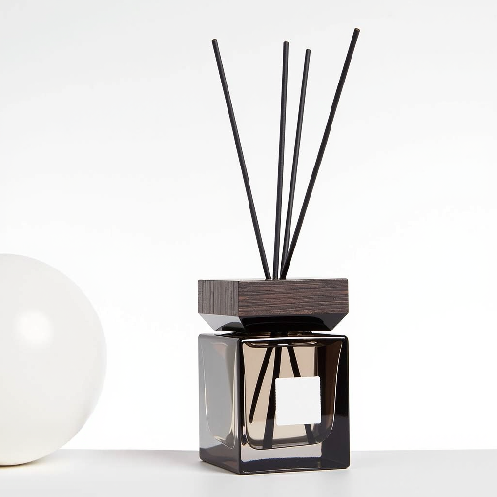 50ml 100ml 150ml 200ml Square Black Glass Diffuser Bottle